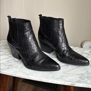 Sam Edelman Winona Ankle Bootie